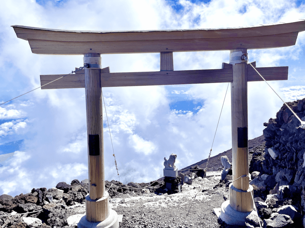 Torii dalla vetta del Monte Fuji