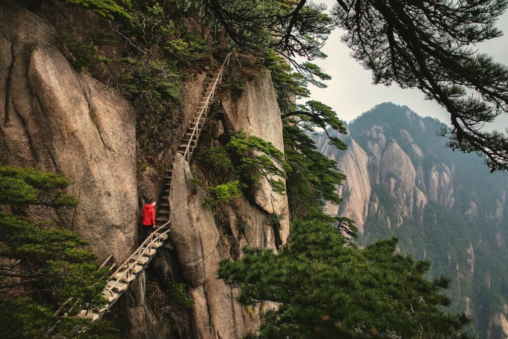 Huangshan mountains: 8 km di scalinate
