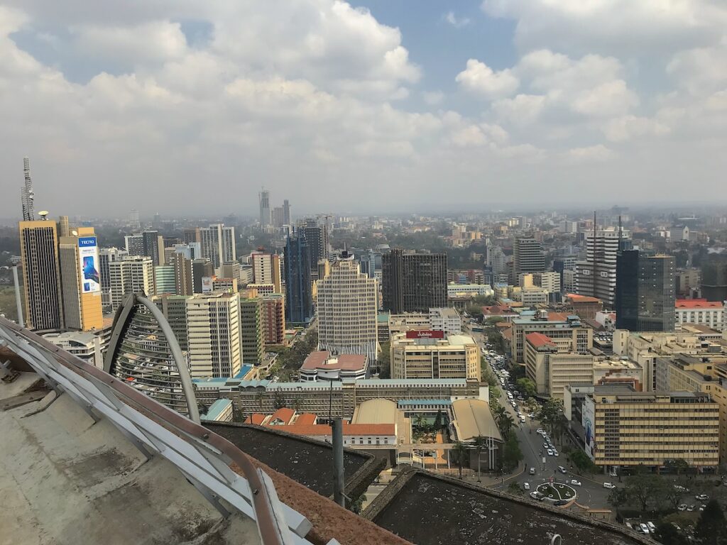 VIsta panoramica di Nairobi dall'alto del Kenyatta Center
