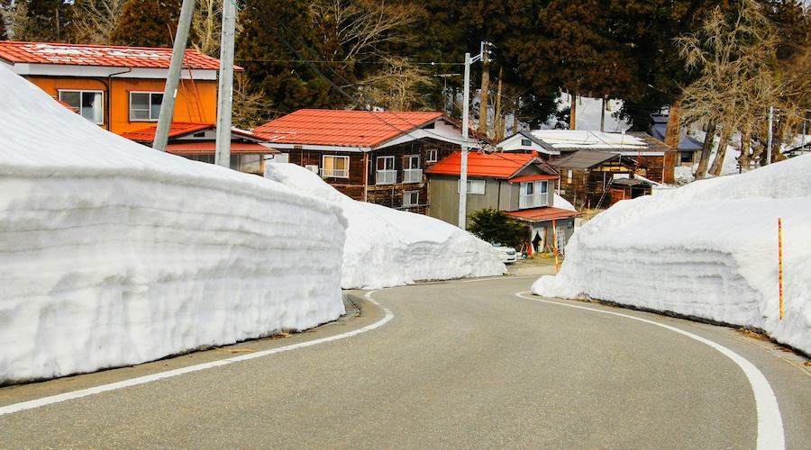 montagne di neve in hokkaido