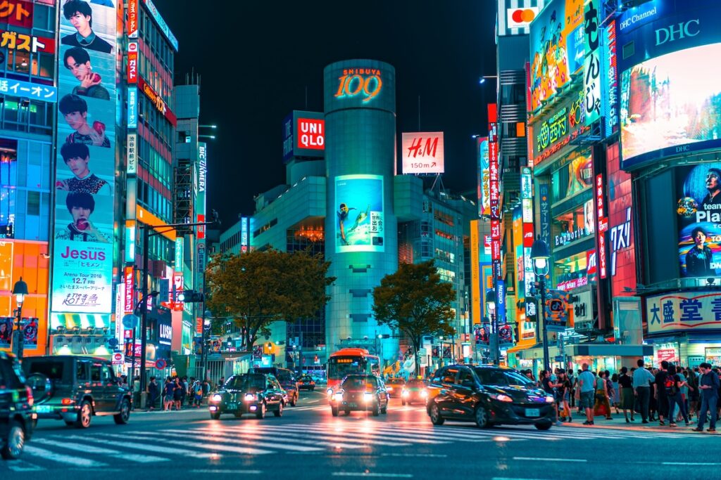 tokyo by night